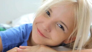 Monroe blonde angel