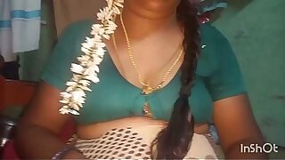 Indian Beautiful boobs housewife hot sex